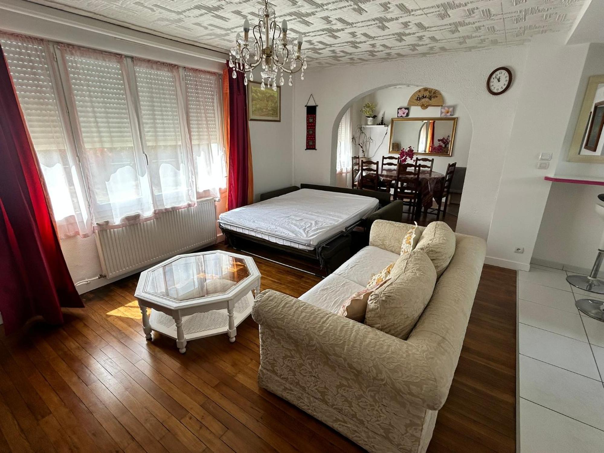 5Min Futuroscope 80M2 - 3 Chambres - Parking Prive - Wifi - Jardin 샤세노일 뒤 푸아투 외부 사진